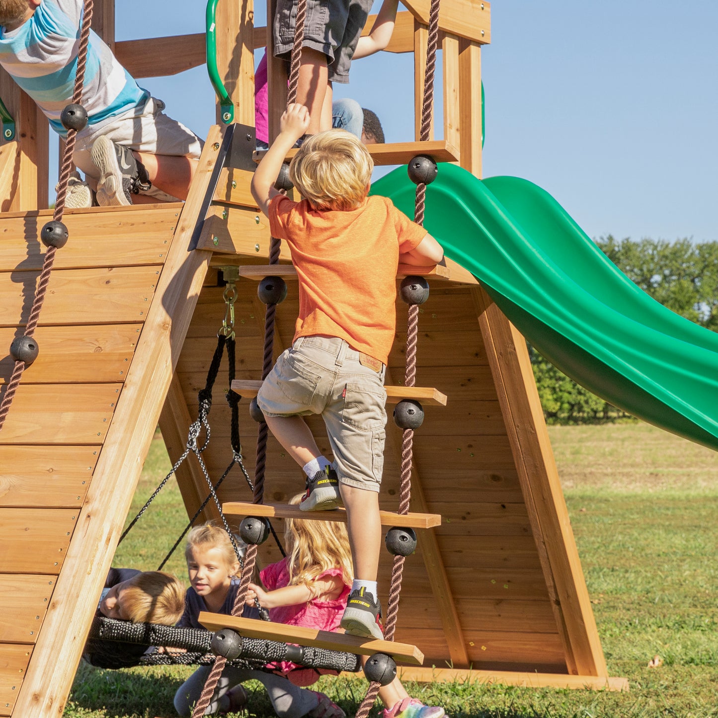 Endeavor Playset